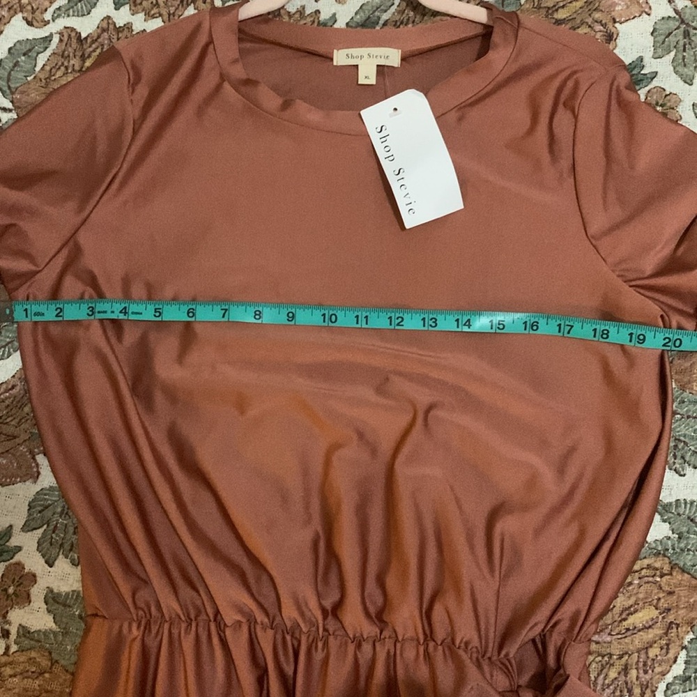 Shop Stevie, midi wrap dress in rose, sz xl - Picture 3 of 5